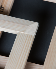 Cargar imagen en el visor de la galería, Chasis desnudo antiguo a medida "Chassis France"